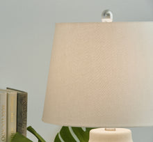 Load image into Gallery viewer, Afener Ceramic Table Lamp (2/CN)
